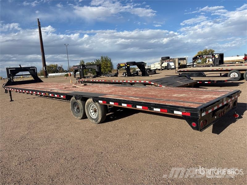 PJ Trailers Trailers 40 ft T/A Gooseneck Flatbed Trai 平板式/側卸式拖車