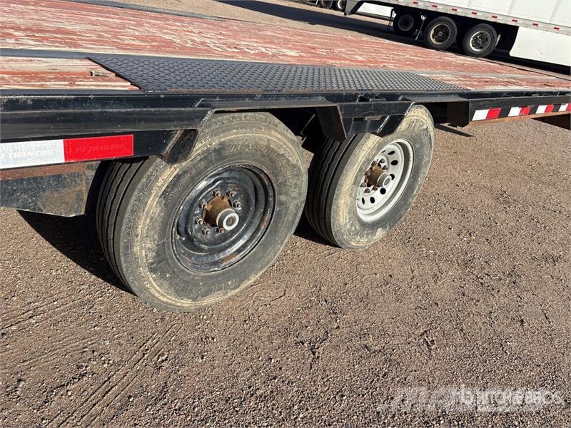 PJ Trailers Trailers 40 ft T/A Gooseneck Flatbed Trai 平板式/側卸式拖車