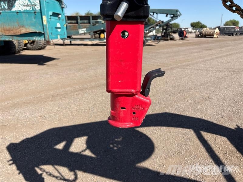 PJ Trailers Trailers LX402 40 ft T/A Gooseneck Equipm Autonkuljetusperävaunut