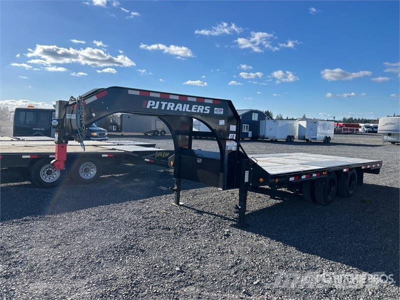 PJ Trailers Trailers LD 202 20 ft Tri/A Gooseneck Fla Platformas/izkraušana no sāniem
