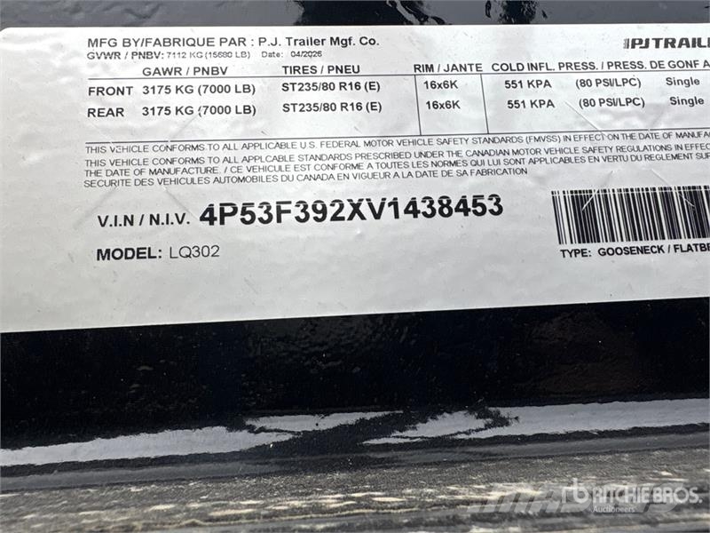 PJ Trailers Trailers LQ302 39 ft T/A Gooseneck Equipm Prikolice za autotransportere