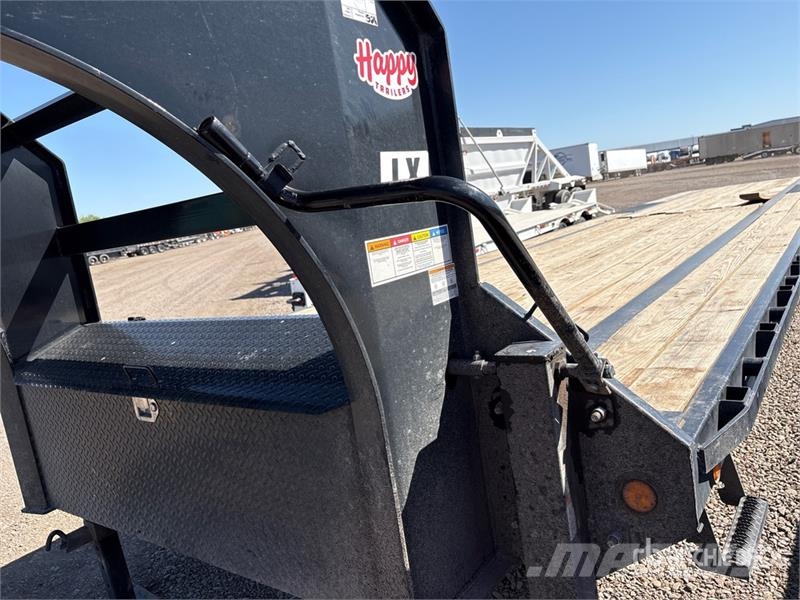PJ Trailers Trailers LX402 40 ft T/A Gooseneck Equipm Autonkuljetusperävaunut