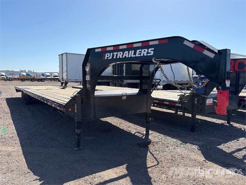 PJ Trailers Trailers LX402 40 ft T/A Gooseneck Equipm Autonkuljetusperävaunut