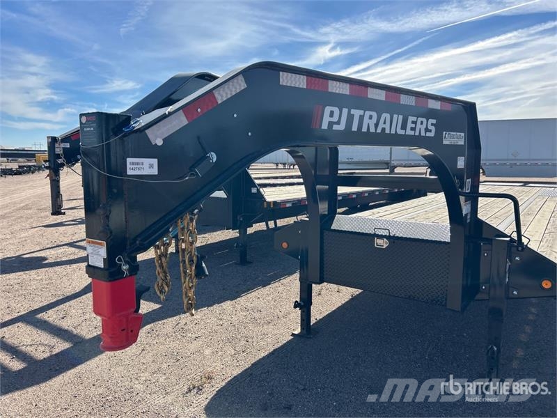 PJ Trailers Trailers LD401 40 ft T/A Gooseneck Equipm Autotransporter prikolice