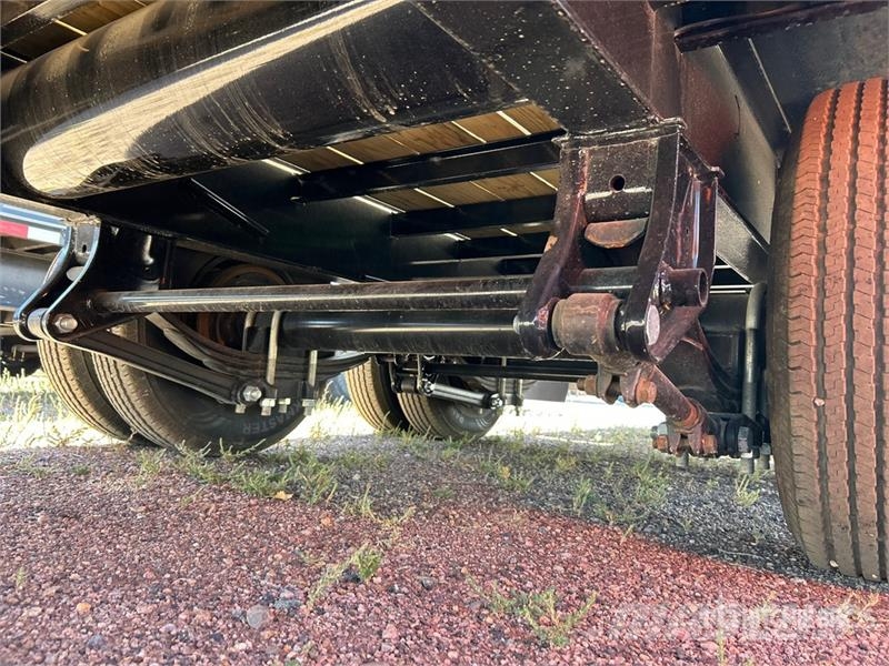 PJ Trailers Trailers LD401 40 ft T/A Gooseneck Equipm Autotransporter prikolice