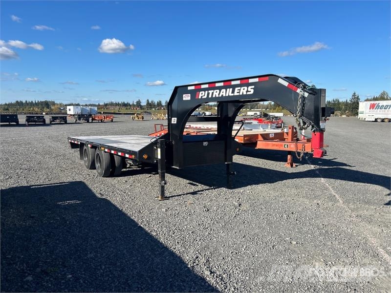 PJ Trailers Trailers LD 202 20 ft Tri/A Gooseneck Fla Platformas/izkraušana no sāniem