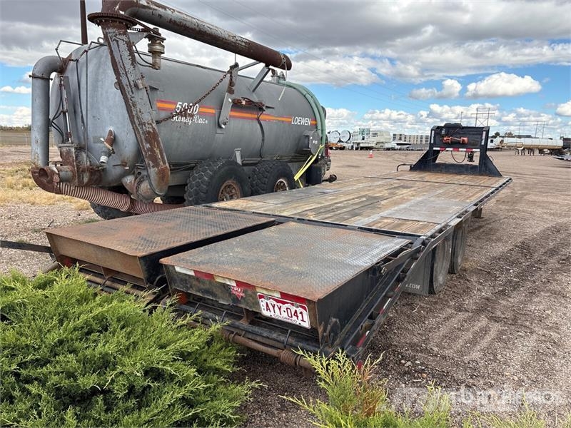  PJTM LD302 19800 lb 39 ft T/A Gooseneck Equipment  Auto pārvadāšanas treileri