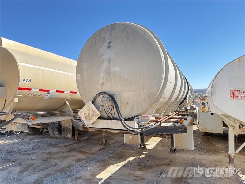 Polar MC-306-AL 9000 gal T/A Tanker Trailer Prikolice cisterne
