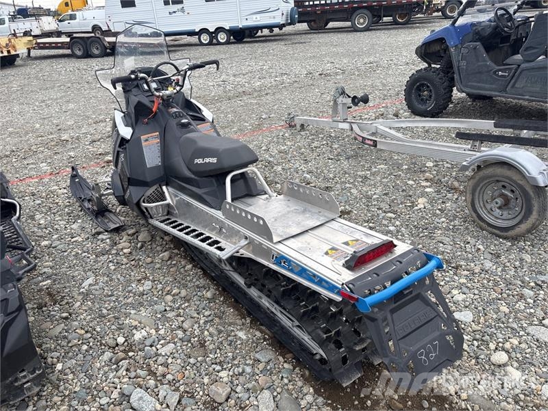 Polaris 800 PRO-RMK Snowmobiles