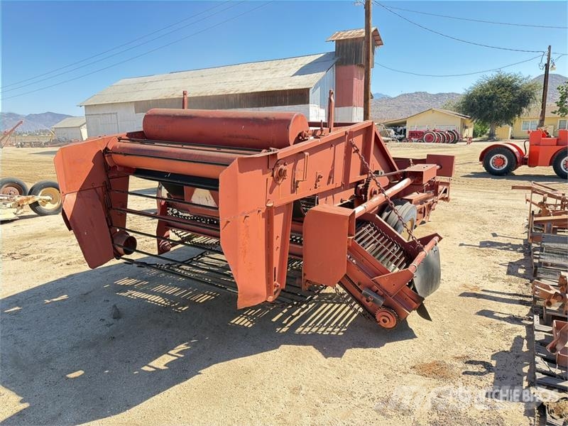 Potato Harvester Burgonya kombájnok és kiszedők
