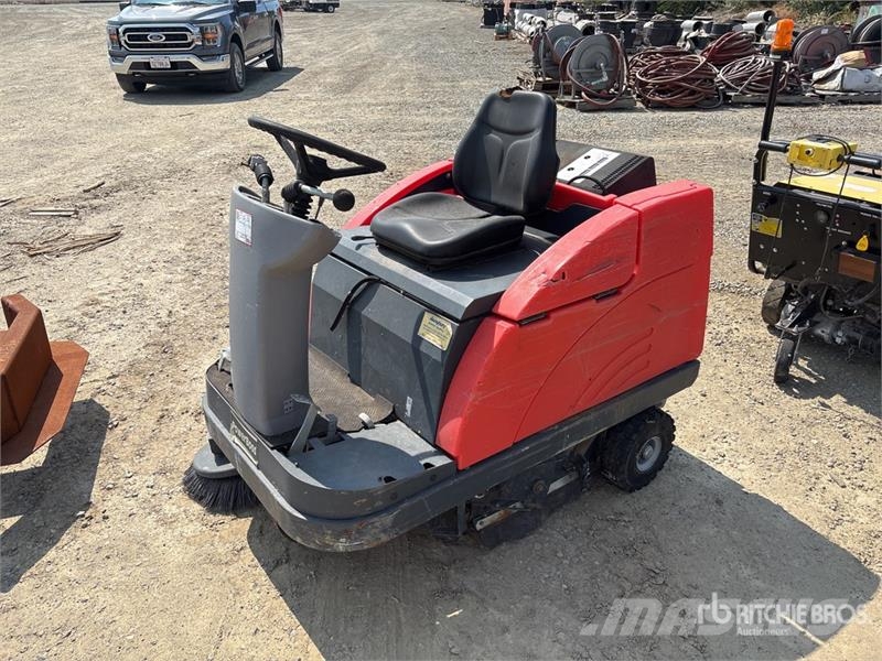 Power Boss Boss Apex 49 Ride-On Electric Floor Scrubber Muut perävaunut