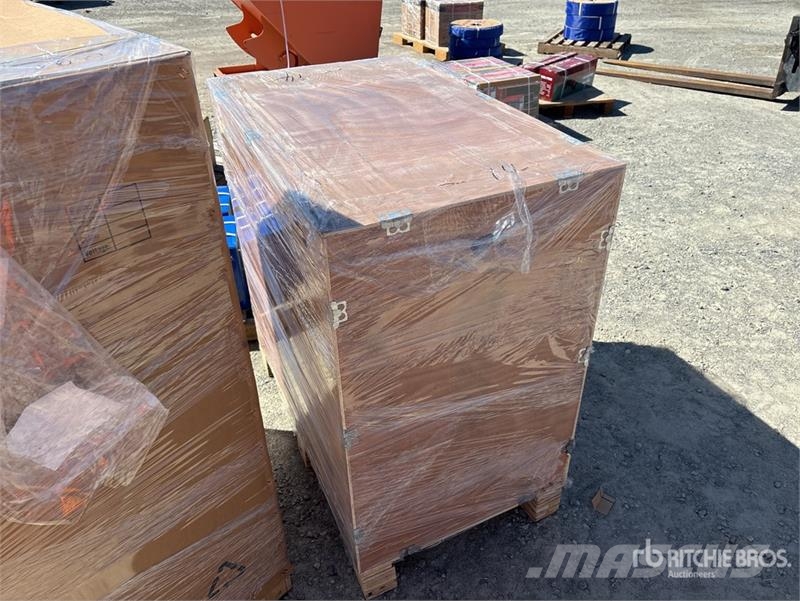 Powertek PT500 20 in Walk-Behind Saw 製材機械