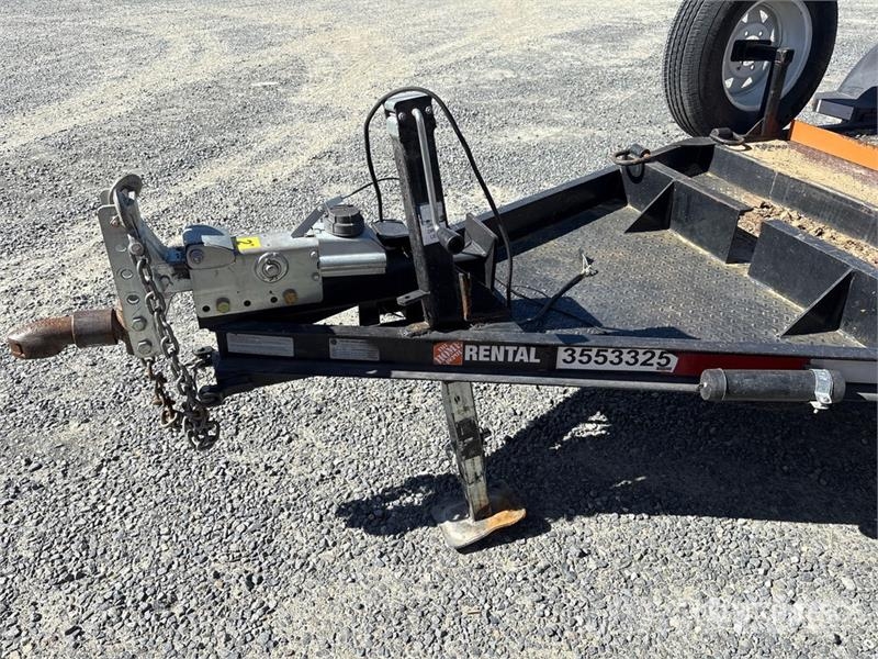 Pratt CP0510 10 ft T/A Equipment Trailer Auto pārvadāšanas treileri