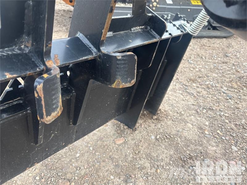 Premier MD14PDH200-DT 68 in Skid Steer Auger Borrar