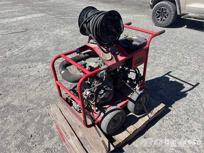 Pressure Washer 輕壓清洗機
