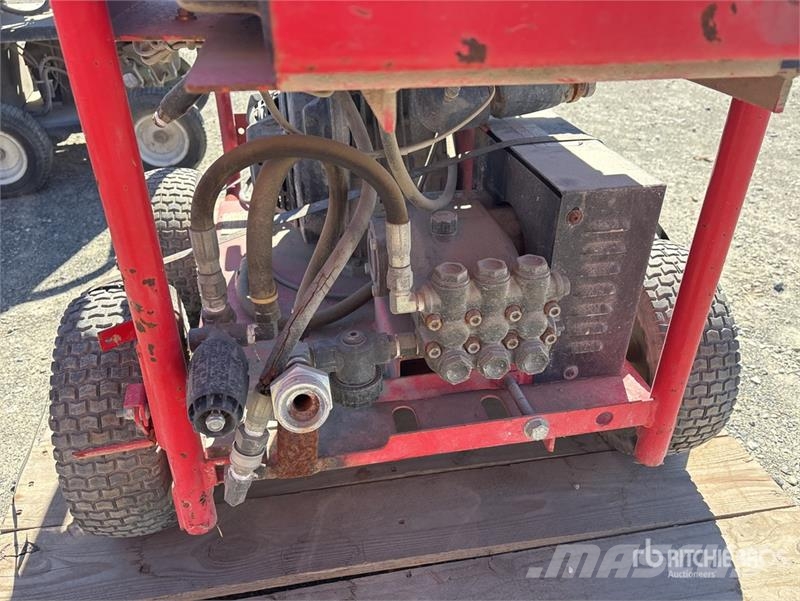 Pressure Washer 輕壓清洗機