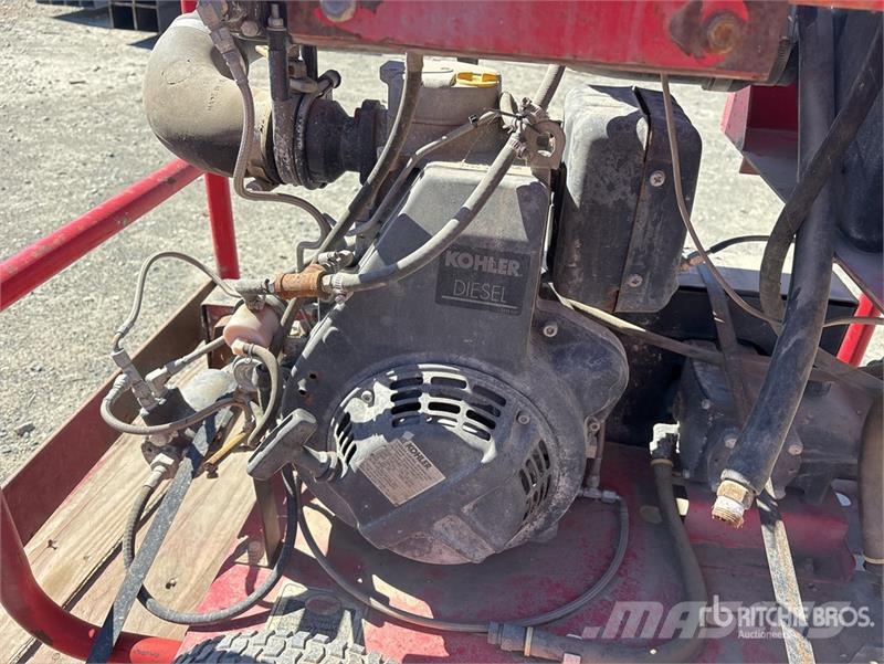 Pressure Washer 輕壓清洗機