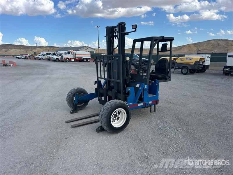 Princeton Z2-3TX 4500 lb 3x3 Truck Mounted Forklift Závesné vysokozdvižné vozíky
