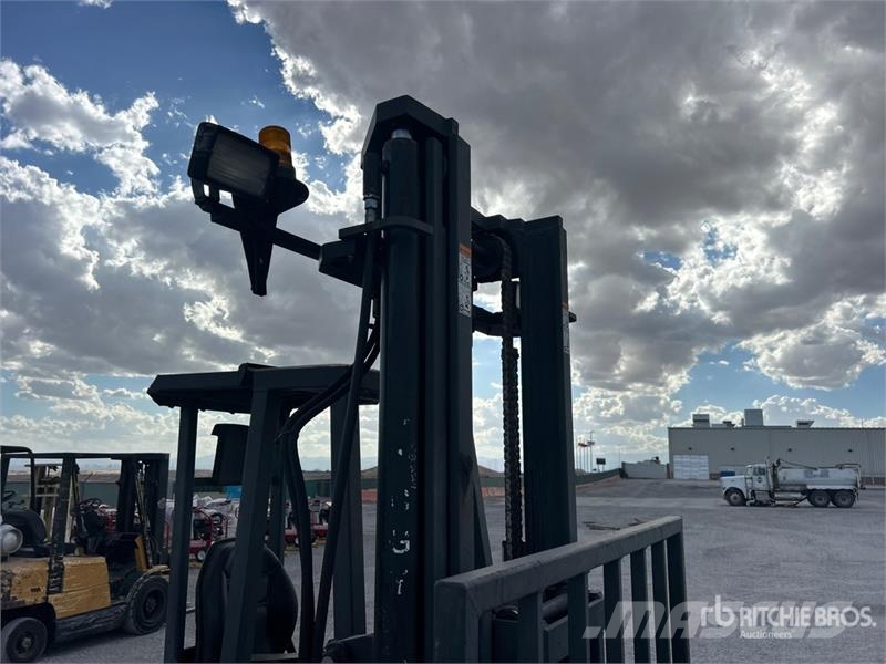 Princeton Z2-3TX 4500 lb 3x3 Truck Mounted Forklift Závesné vysokozdvižné vozíky