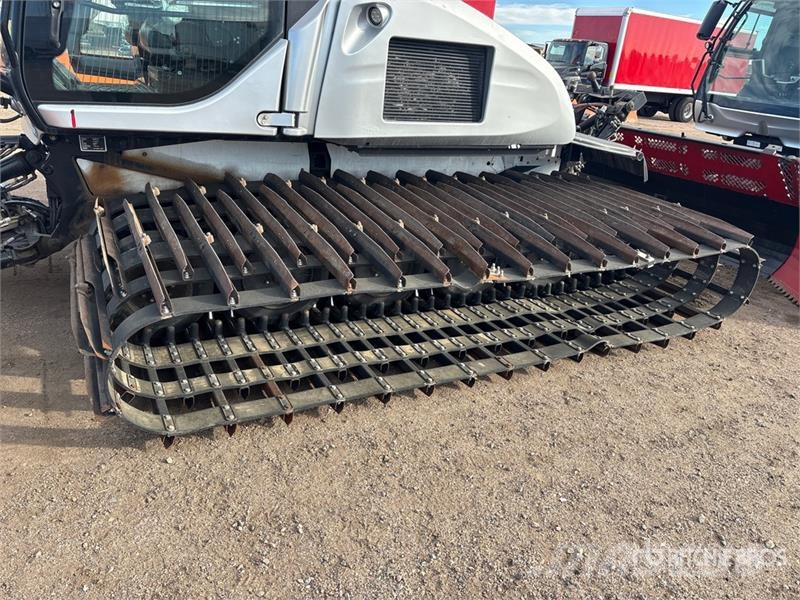 Prinoth Bison Snowcat Barredoras de nieve