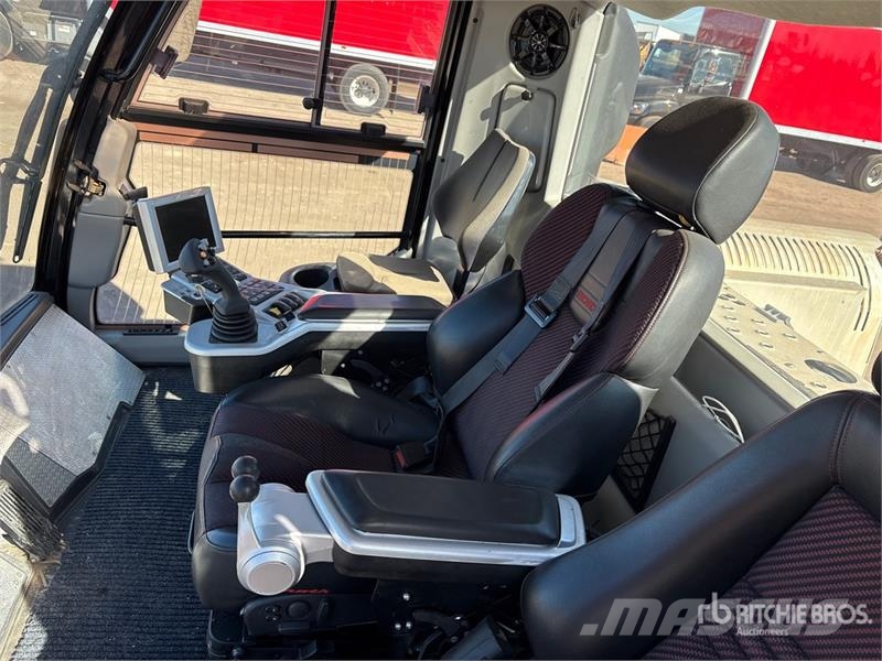 Prinoth Bison Snowcat Barredoras de nieve