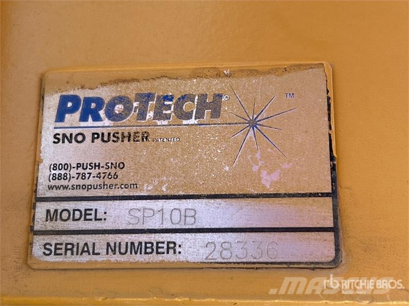 Pro-Tech SP10B 10 ft Snow Pusher 제설 블레이드 및 제설기