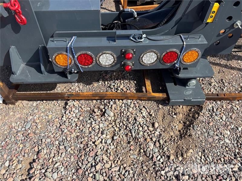 PROMECH FW80 Fifth Wheel Wrecker Attachment (Unuse Outros componentes