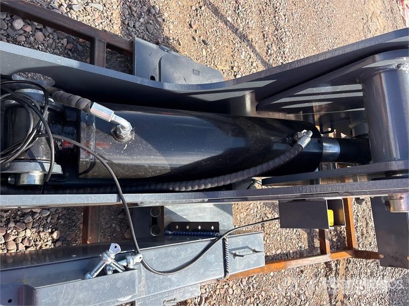 PROMECH FW80 Fifth Wheel Wrecker Attachment (Unuse Outros componentes