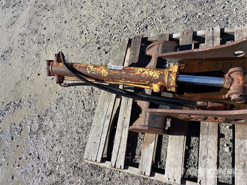 PSM 24 in Hydraulic Excavator Thumb Žlice