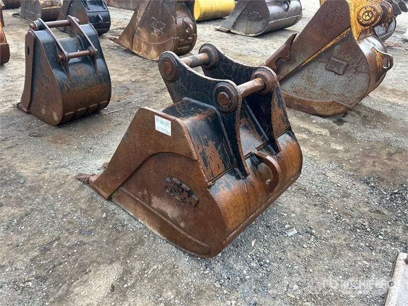 PSM 36 in 0.68 cyd Digging Excavator Bucket Buckets