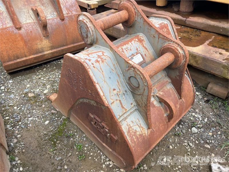 PSM 36 in Digging Excavator Bucket - Fits 180G Baldes