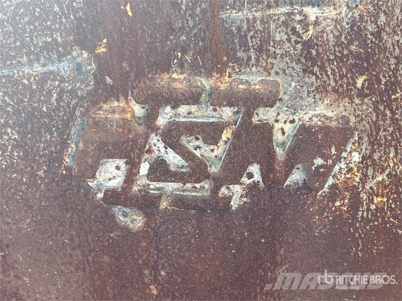 PSM 60 in Cleanup Excavator Bucket Cucharones