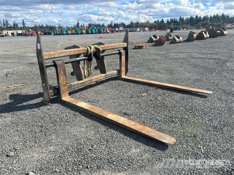 PSM 94 in 18000 lb Q/C Wheel Loader Forks 叉