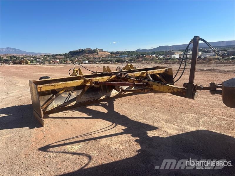  Pull behind Land Leveler Дорожные катки