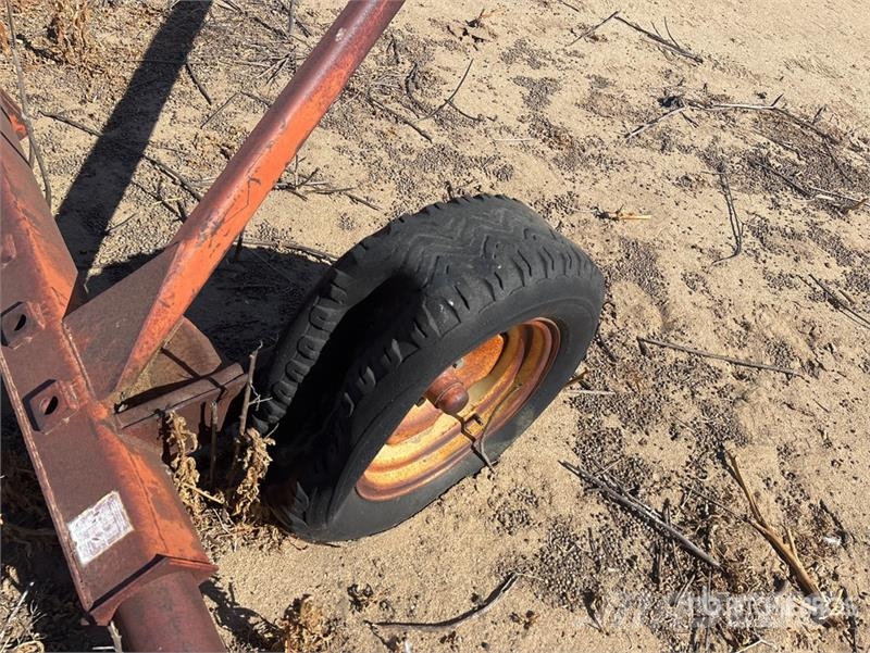  Pull Behind Ripper/pull trailer Agriculture - Others