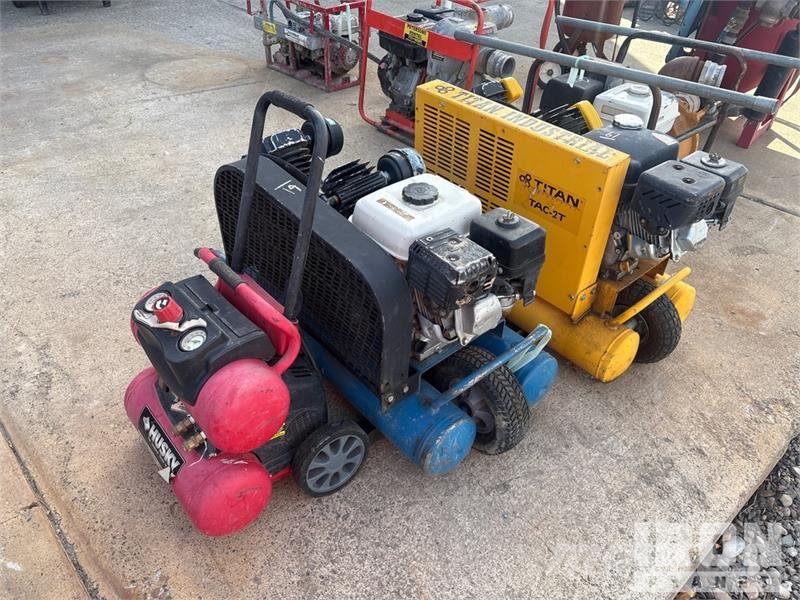 Puma of (3) Puma Air Compressor Compressores