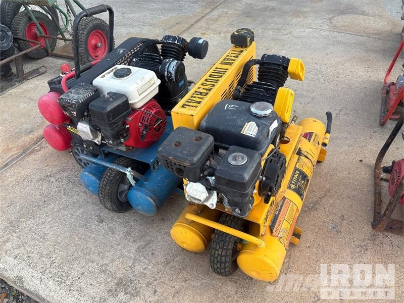 Puma of (3) Puma Air Compressor Compressores