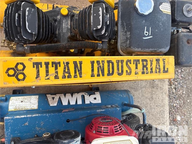 Puma of (3) Puma Air Compressor Compressores