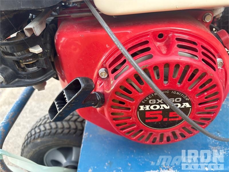 Puma of (3) Puma Air Compressor Compressores