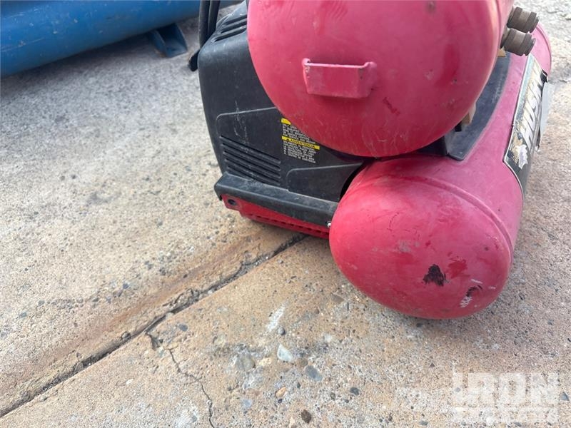 Puma of (3) Puma Air Compressor Compressores