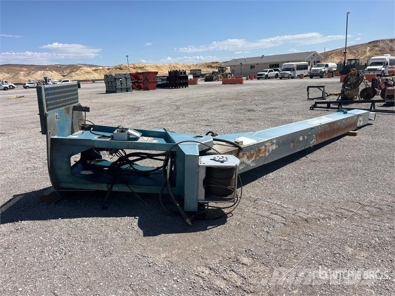 QMC 5030R Truck Mounted Boom Otros componentes