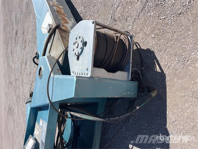 QMC 5030R Truck Mounted Boom Otros componentes