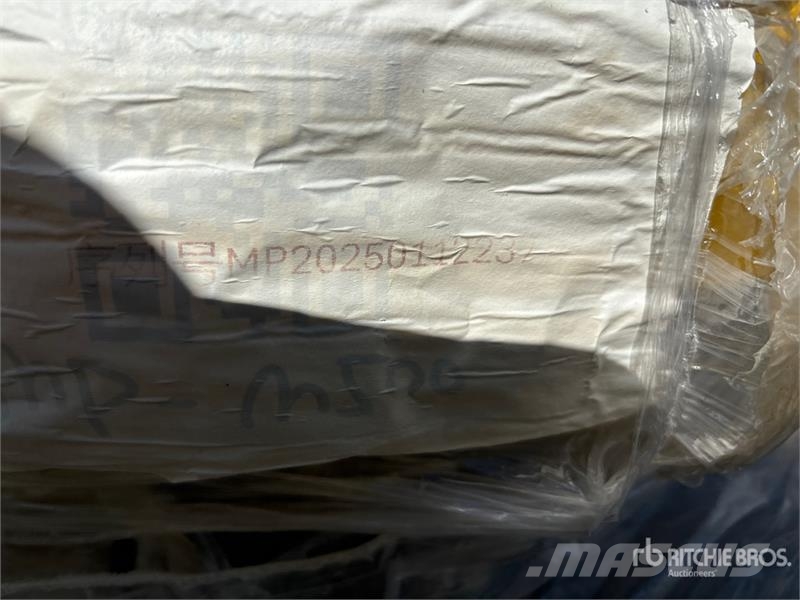 Quantity of (1)  Machpro MP-M500 Lawn Mower (Unuse ركوب الحشائش