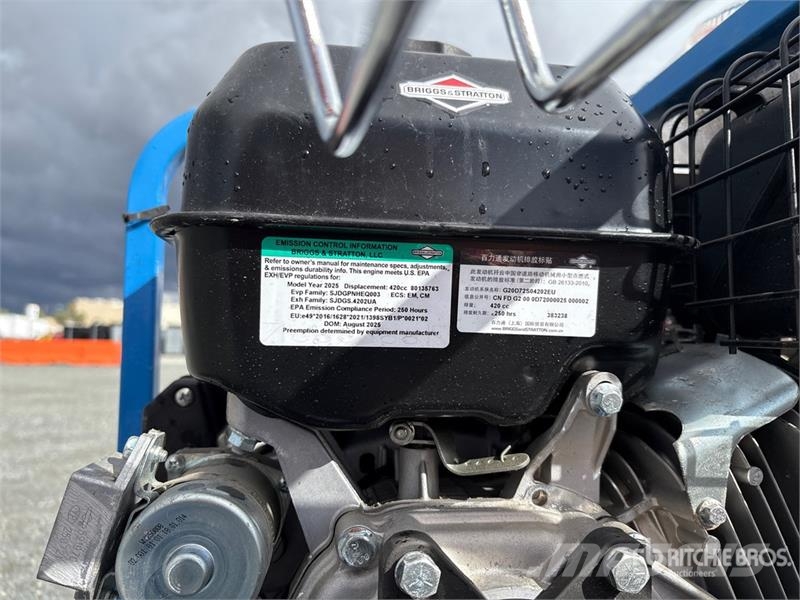 Quantity of (1) Machpro H4000-N Pressure Washer ( 輕壓清洗機
