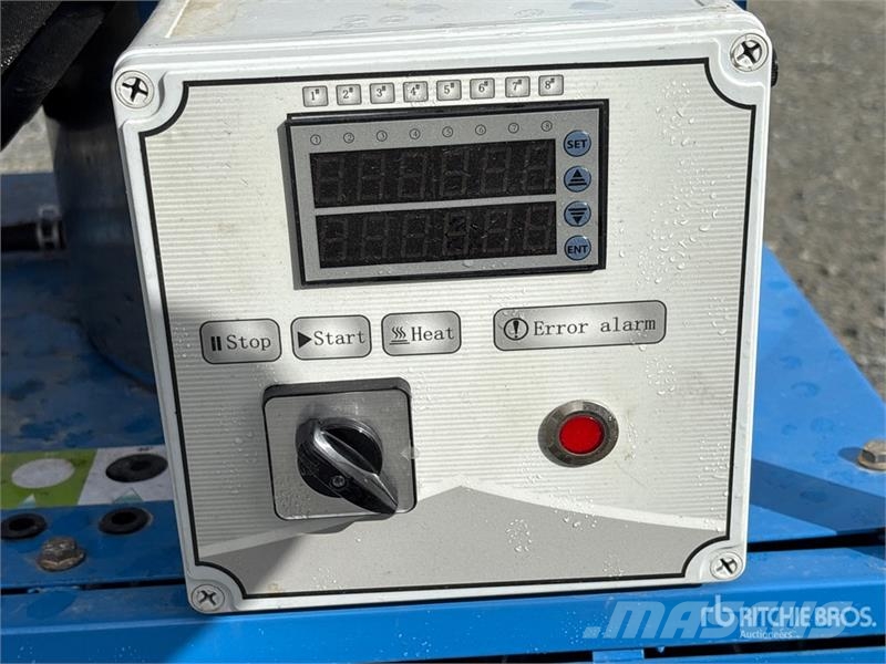 Quantity of (1) Machpro H4000-N Pressure Washer ( 輕壓清洗機