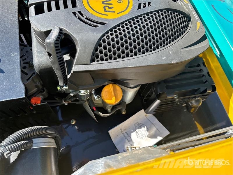  Quantity of (1)  Machpro MP-M500 Lawn Mower (Unuse ركوب الحشائش