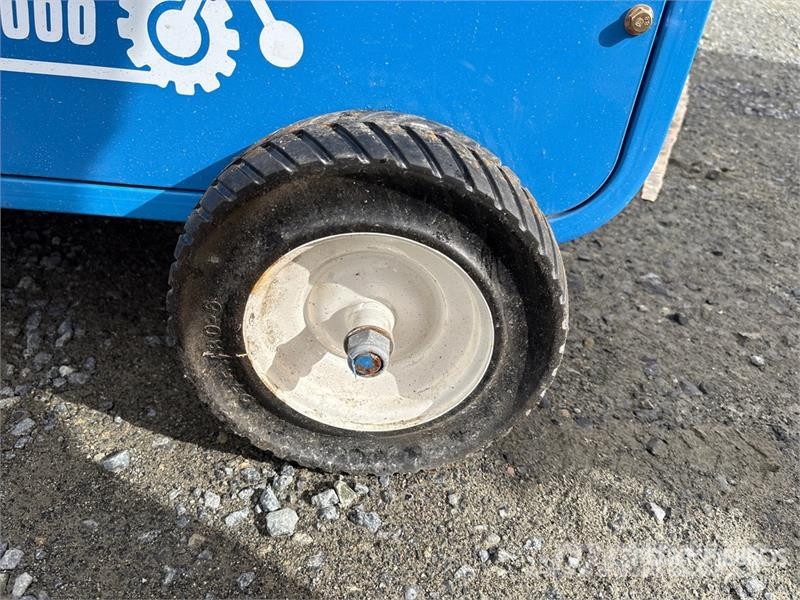  Quantity of (1)  Machpro H4000-N Pressure Washer ( 輕壓清洗機