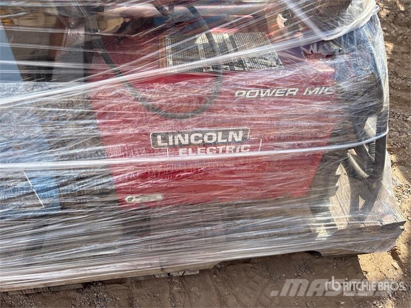 Quantity of (1) Pallets of Welding / Tools Parts Drugi deli