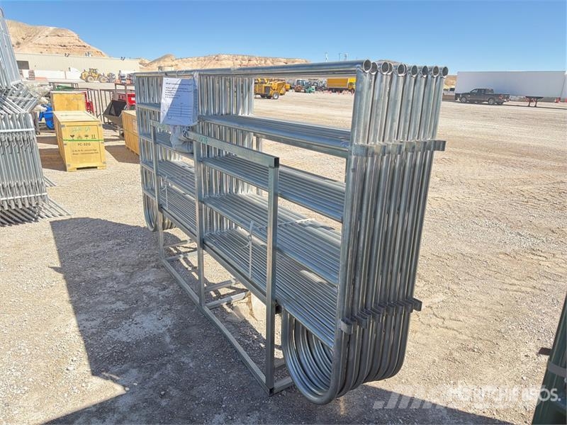 Quantity of (10) 10 ft x 5 ft Corral Livestock Pan Weitere Viehgeräte