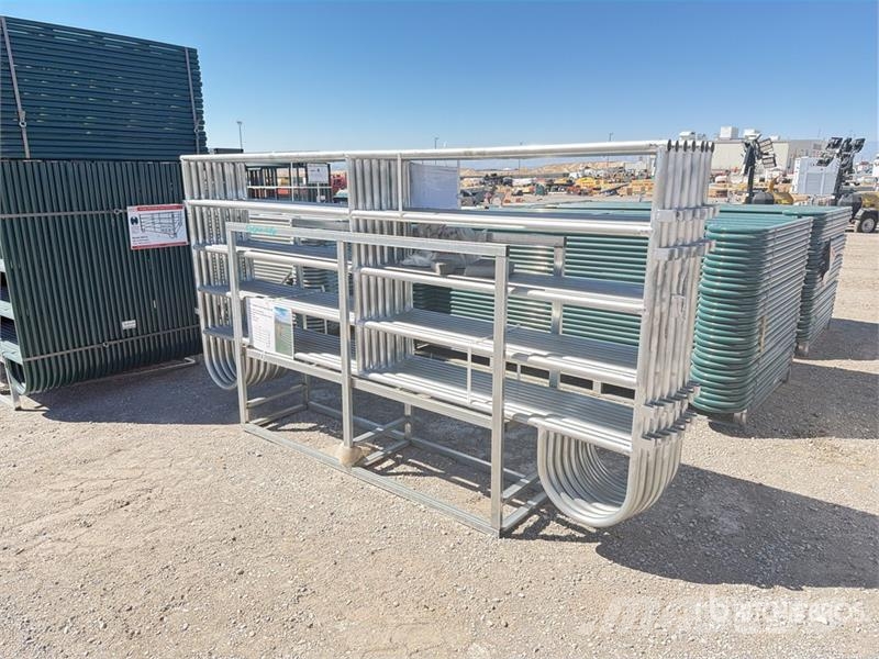 Quantity of (10) 10 ft x 5 ft Corral Livestock Pan Weitere Viehgeräte
